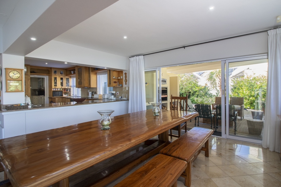 6 Bedroom Property for Sale in Royal Alfred Marina Eastern Cape